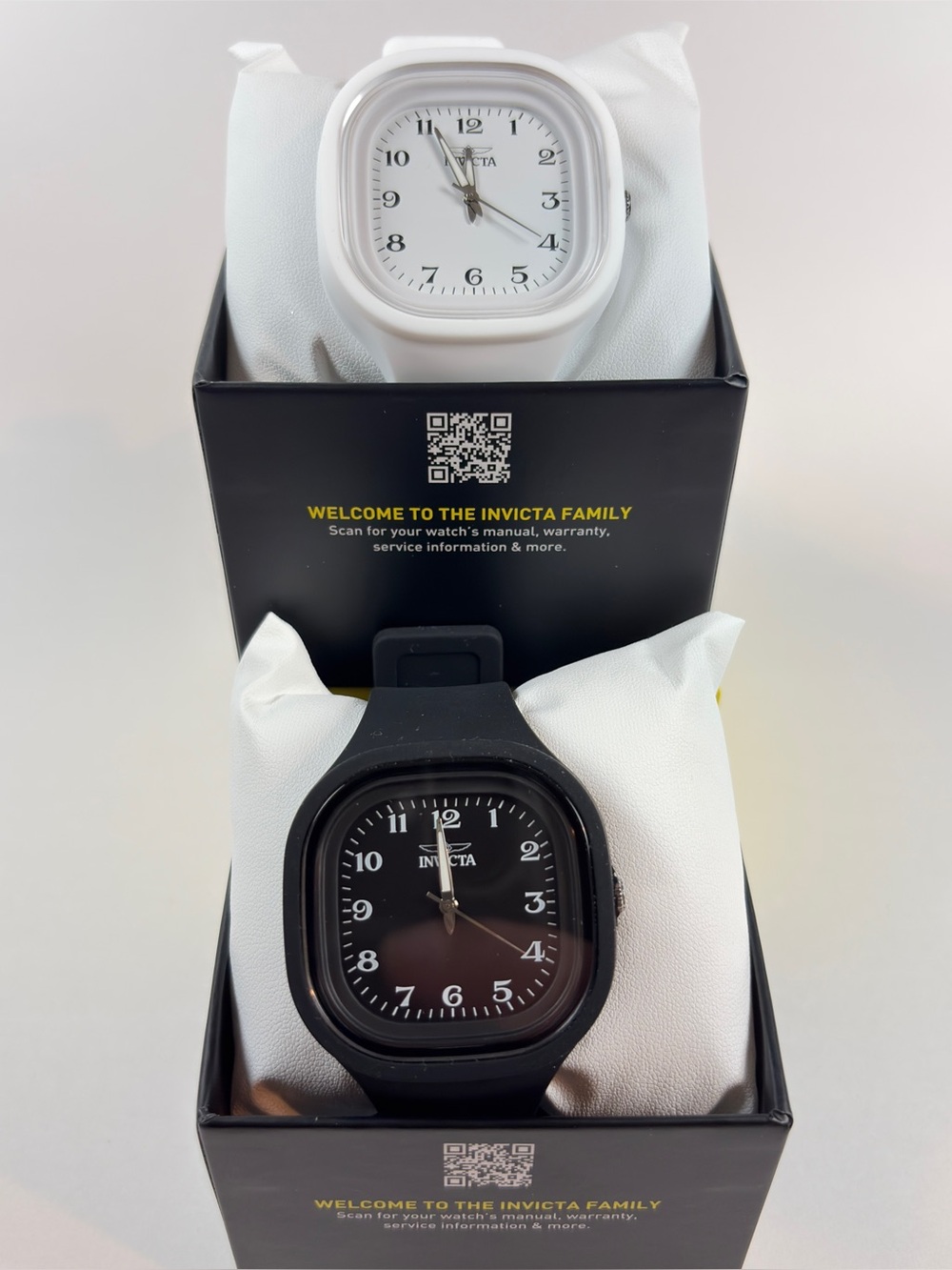 Invicta Unisex 45mm Black and White Silicone Analog Watch Lot